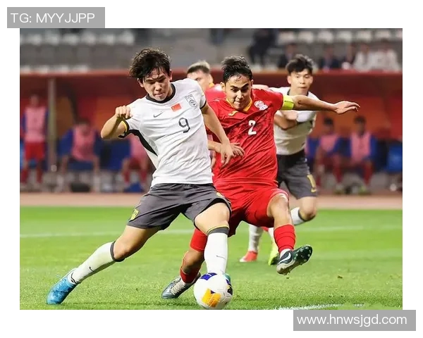 足球明星们的模仿秀揭秘他们如何模仿对手与偶像的精彩瞬间